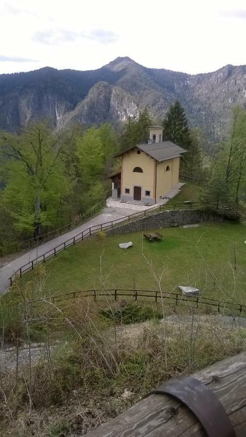 B&B Ai Pini Tiarno di Sopra Dış mekan fotoğraf