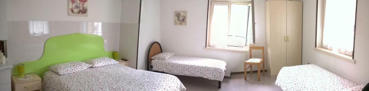 B&B Ai Pini Tiarno di Sopra Dış mekan fotoğraf
